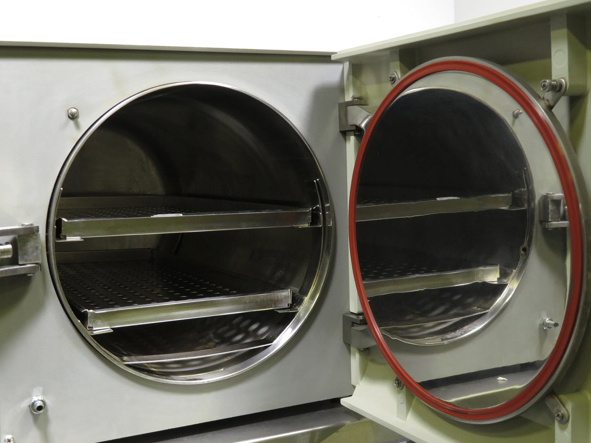 Tuttnauer 3870E Digital Autoclave, 230V