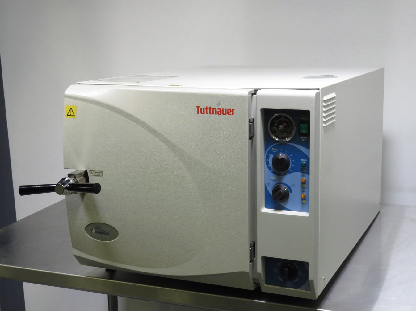 Tuttnauer 3870M Manual Autoclave, 230V