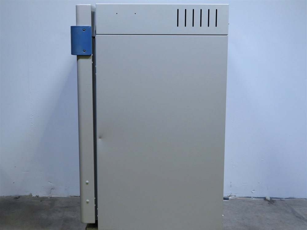 Thermo Scientific 4140 CO2 Water Jacketed Incubator w/ O2 Control