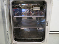 Thermo Scientific Napco 8000 CO2 Water Jacketed Incubator thumbnail 3