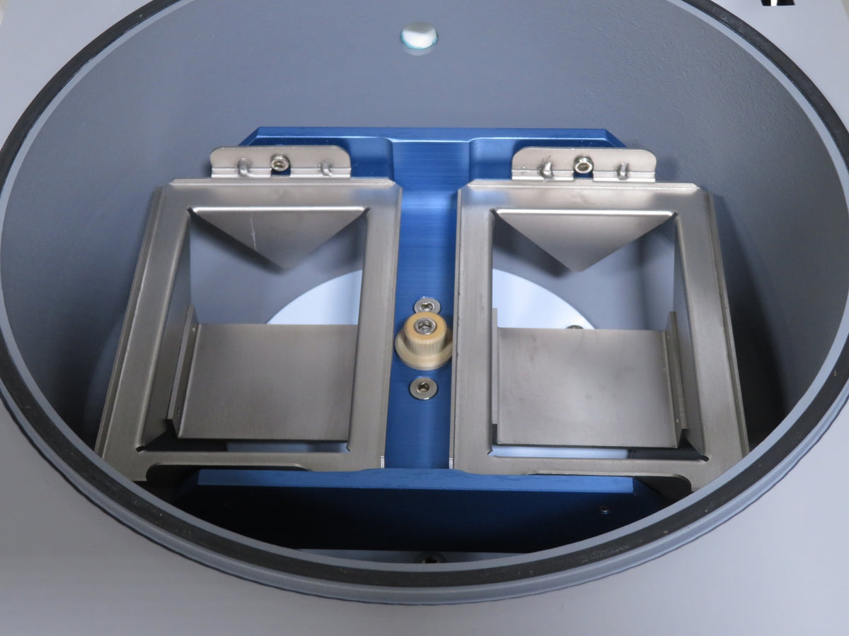 Thermo Scientific Savant DNA 130 SpeedVac Vacuum Concentrator
