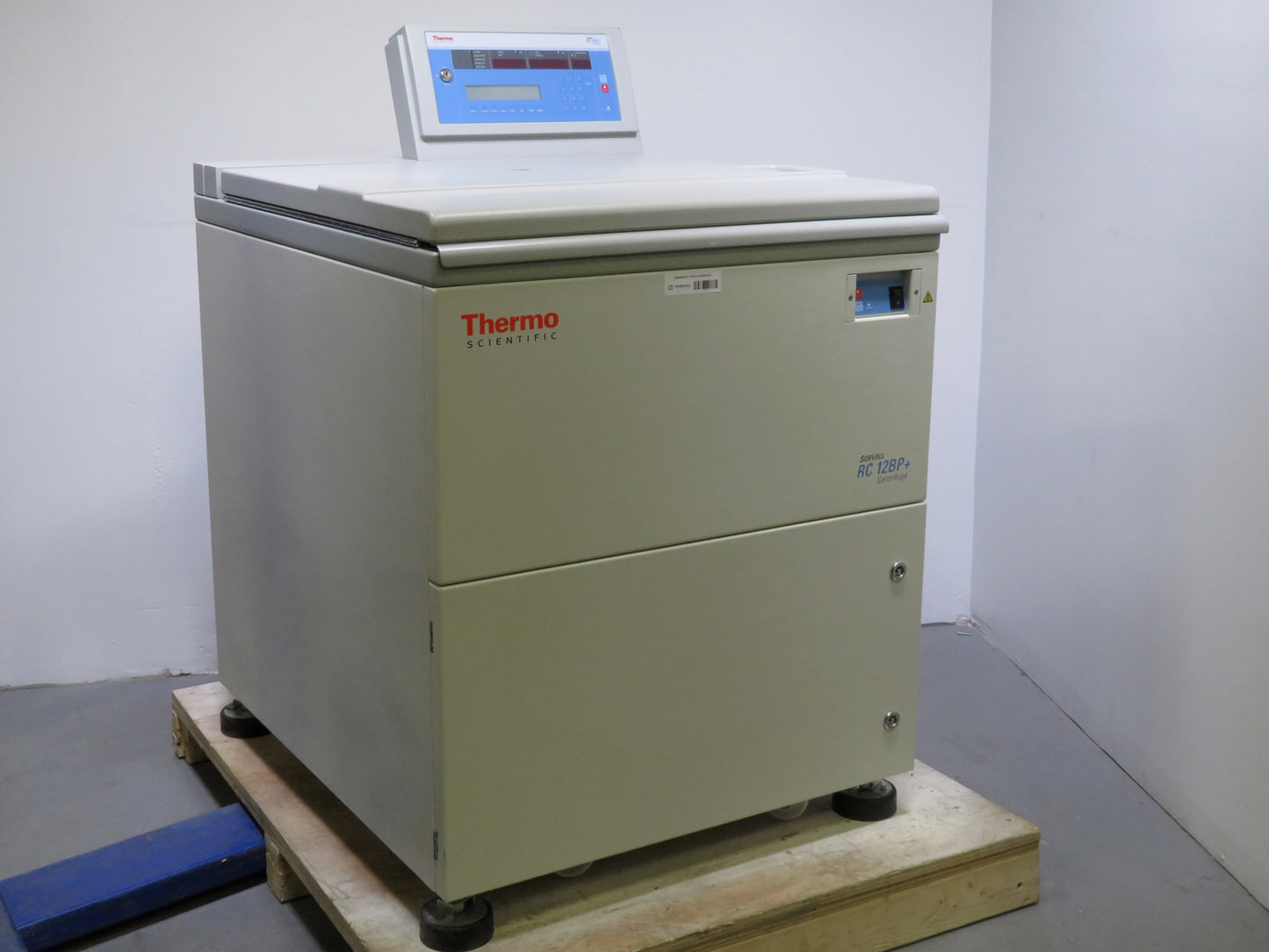Thermo Scientific Sorvall RC 12BP Plus Refrigerated Centrifuge