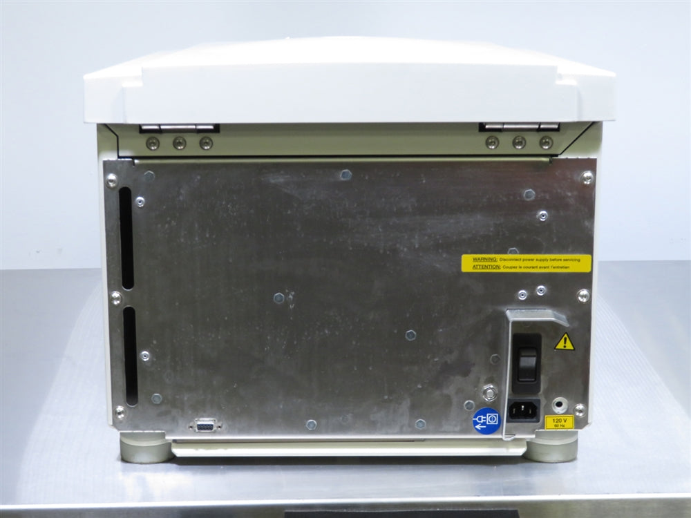 Thermo Scientific ST16 Centrifuge