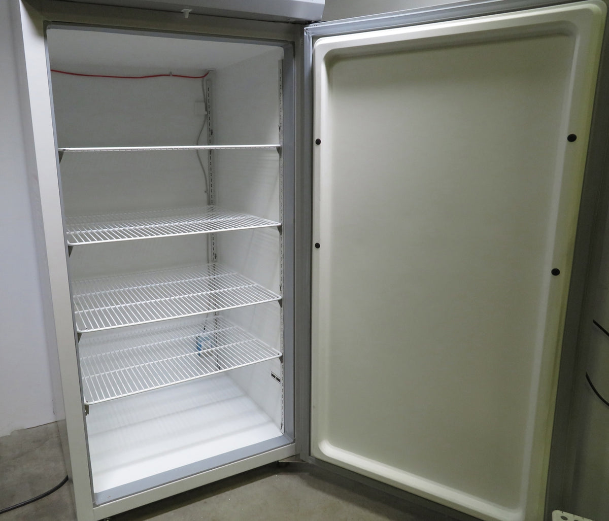 Thermo Scientific TSX3020FD High-Performance -20C Lab Freezer, 230V