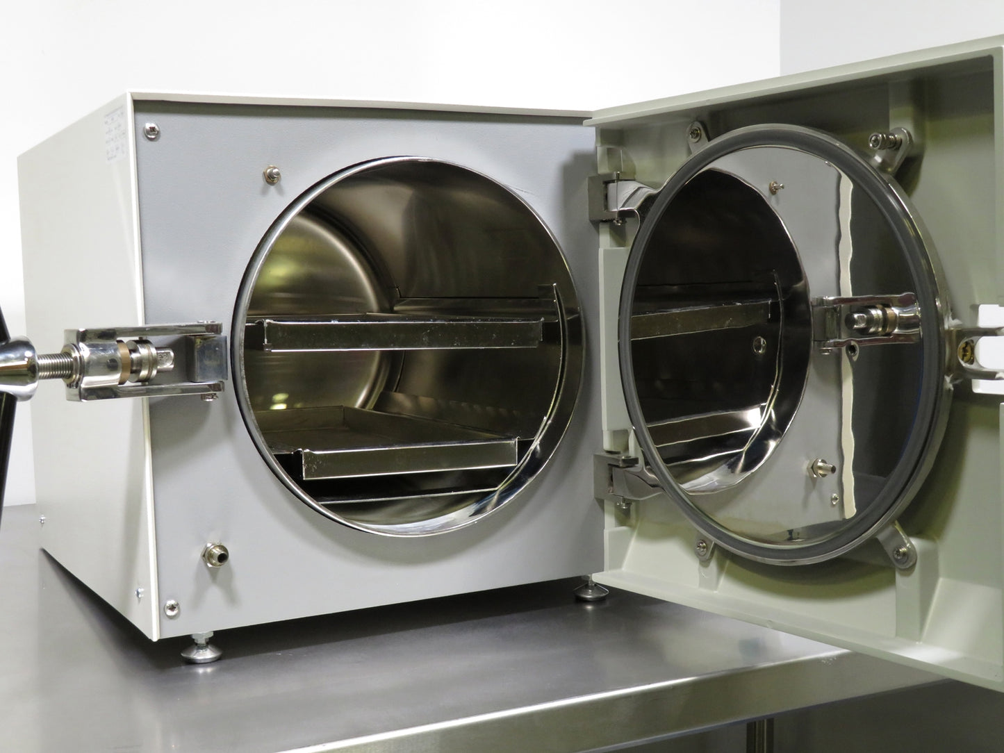 Tuttnauer 3545EP Digital Autoclave, 230V