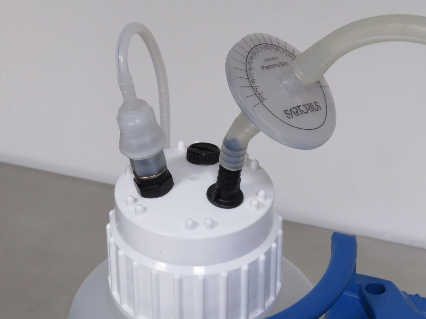 VACUUBRAND BVC Professional Fluid Aspiration System