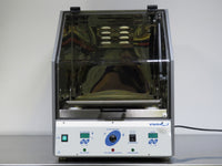 VWR 1570 Benchtop Orbital Incubator Shaker thumbnail 1