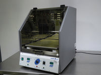 VWR 1570 Benchtop Orbital Incubator Shaker thumbnail 2