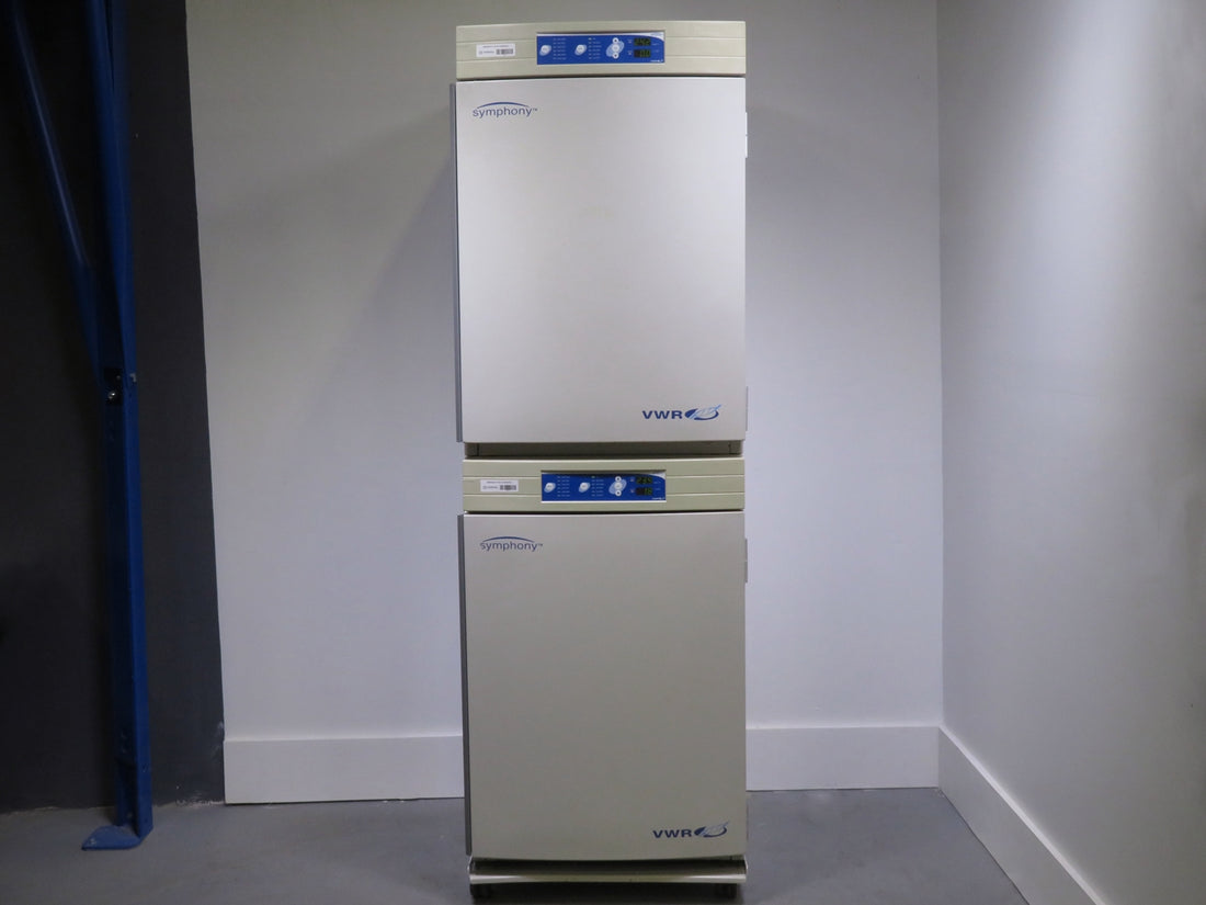VWR Symphony CO2 Water Jacketed Incubator, Model 3078 Dual Stack