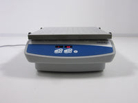 VWR 3500 Digital Orbital Shaker thumbnail 1