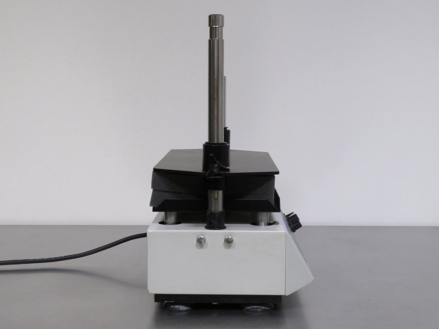 VWR Analog Multi-Tube Vortexer, Cat. #: 58816-115
