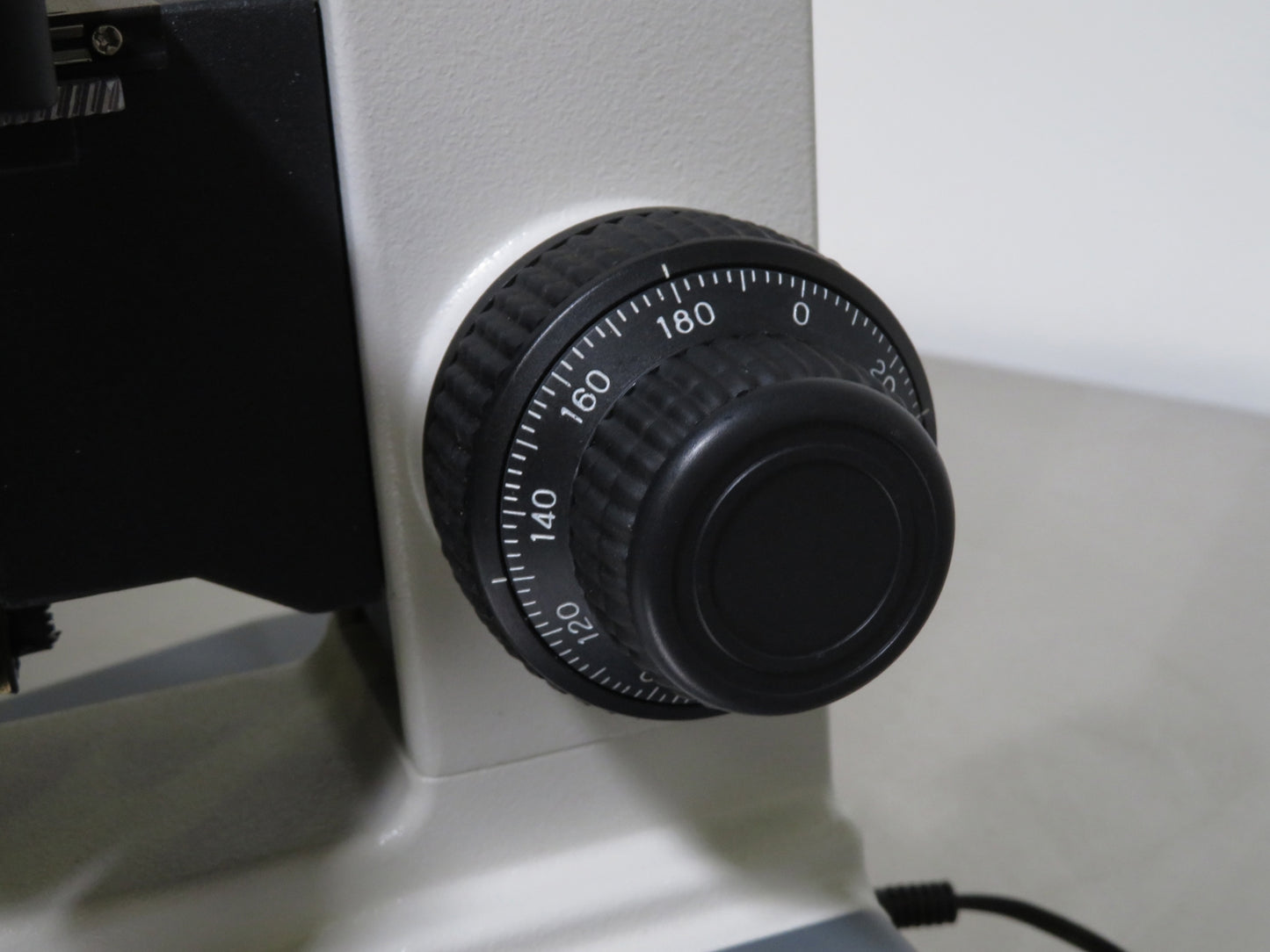 VWR Compound Binocular Laboratory Microscope, Cat. #: 89404-470