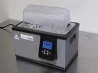 VWR WBE05 Digital Water Bath thumbnail 2