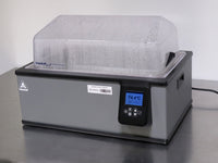 VWR WBE20 20L Digital Water Bath thumbnail 2