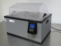 VWR WBE28 28L Digital Water Bath thumbnail 2
