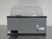 VWR WBE28 28L Digital Water Bath thumbnail 7