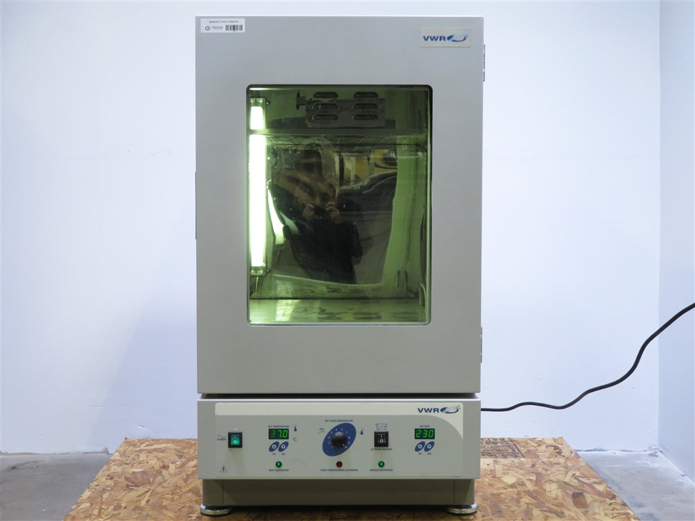 VWR 1575R Refrigerated Incubator Shaker