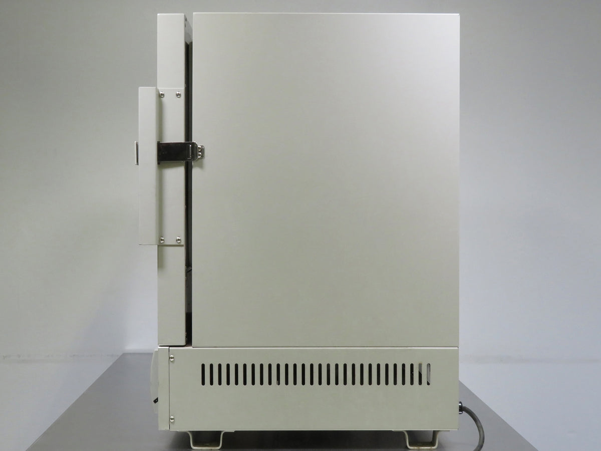 Yamato DKN-400 Programmable Mechanical Convection Oven