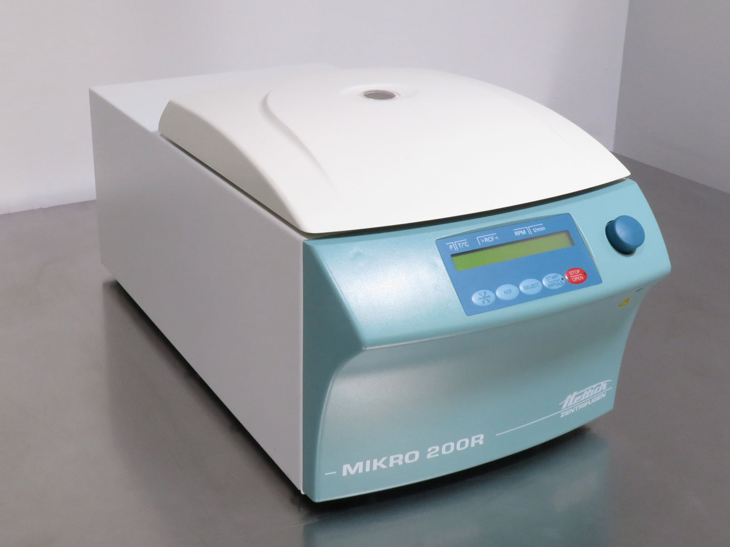 Hettich Mikro 200R Centrifuge, Cat. #2405-01