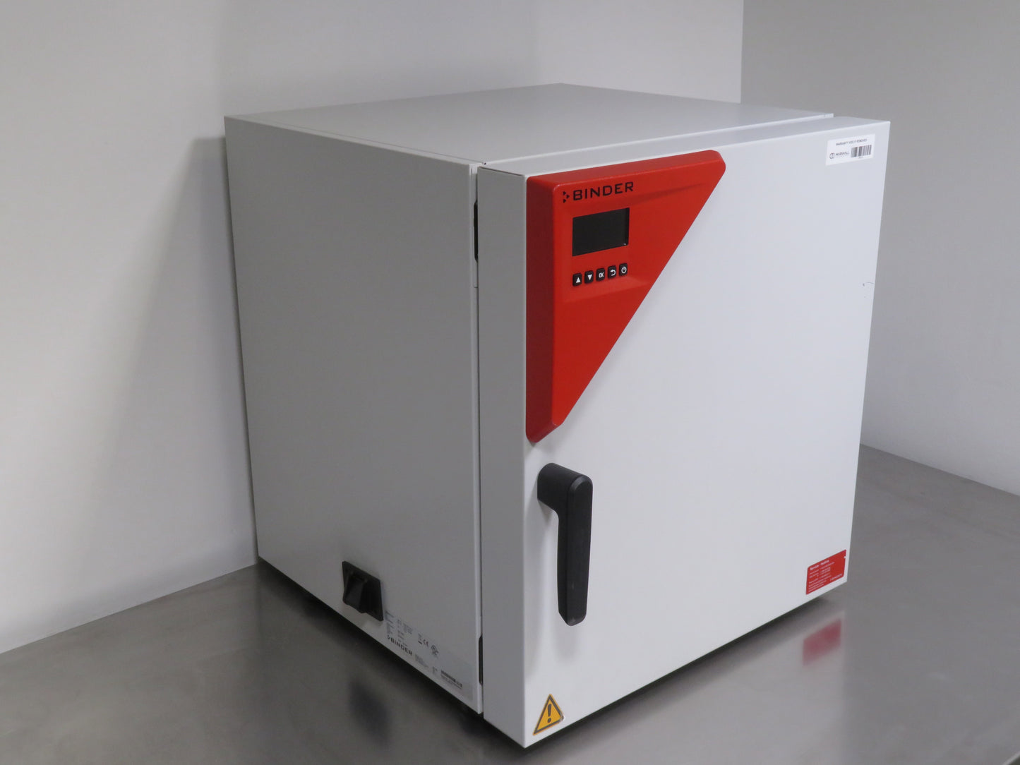Binder BD56 Avantgarde Gravity Convection Incubator, Cat #: 9010-0324