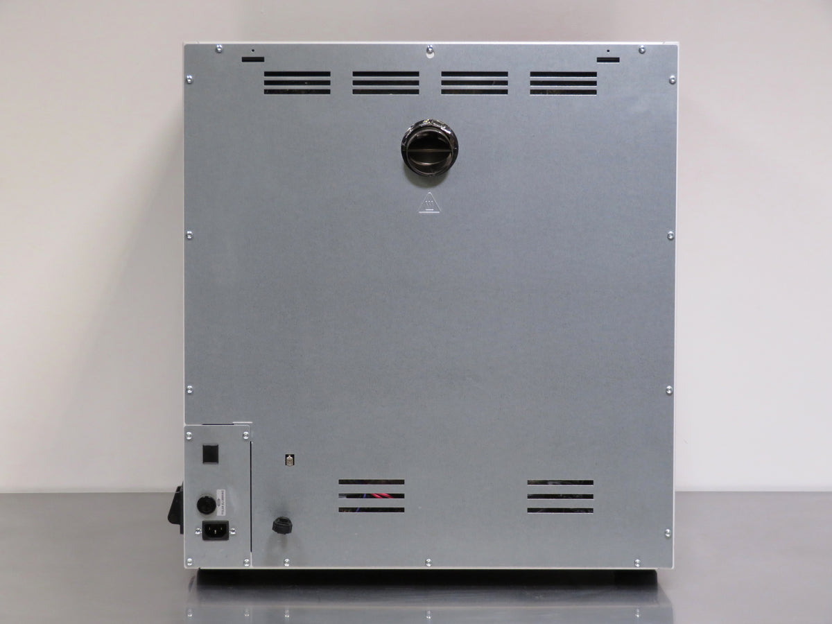 Binder BD56 Avantgarde Gravity Convection Incubator, Cat #: 9010-0324
