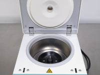 Hettich Mikro 200R Centrifuge, Cat. #2405-01 thumbnail 3