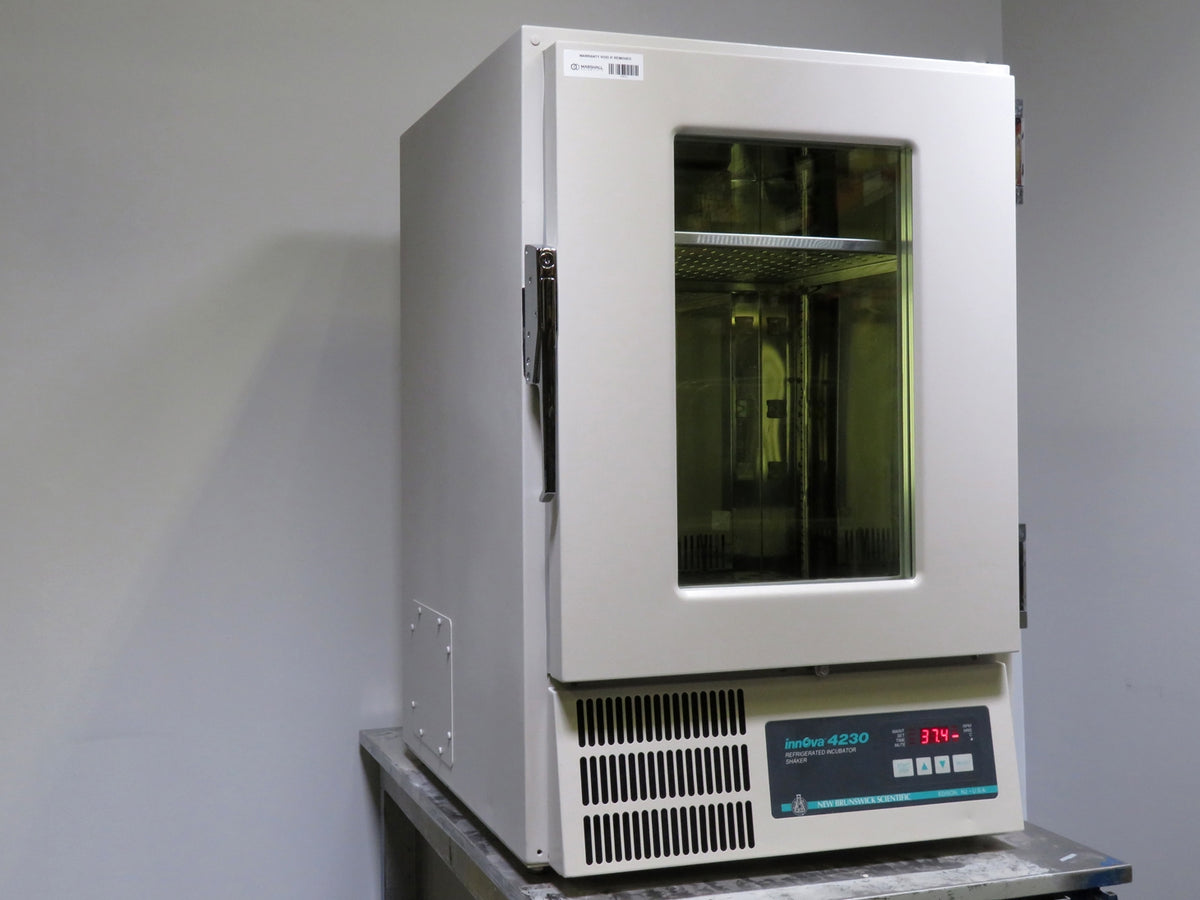 New Brunswick Innova 4230 Refrigerated Incubator Shaker