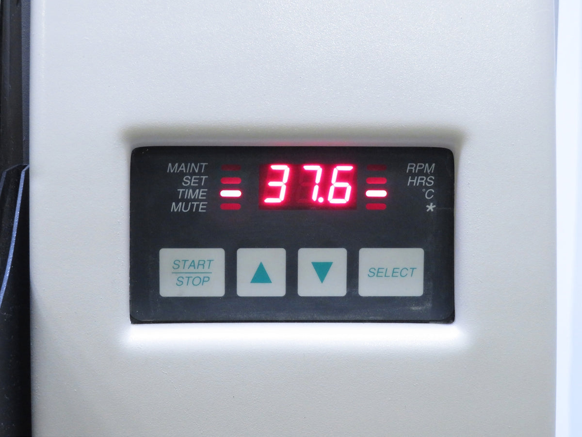 New Brunswick Innova 4430 Refrigerated Incubator Shaker