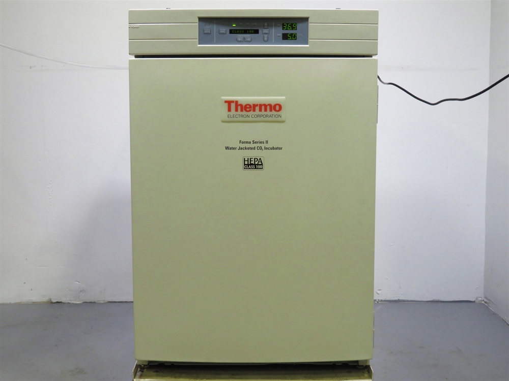 Thermo Forma 3110 CO2 Water Jacketed Incubator | Marshall Scientific